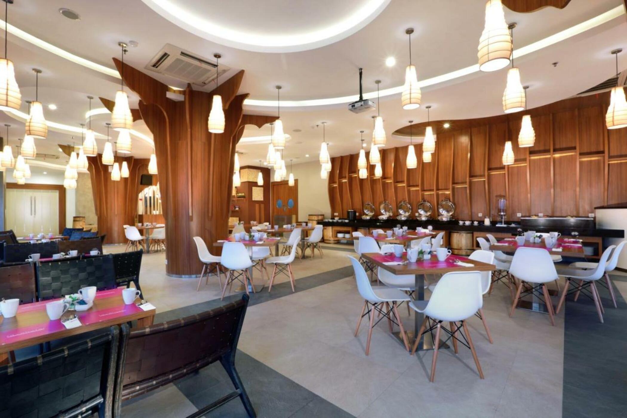 Favehotel Ahmad Yani Banjarmasin Exterior foto