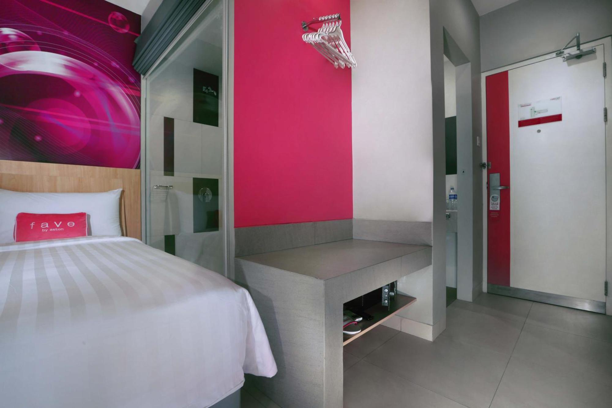 Favehotel Ahmad Yani Banjarmasin Exterior foto